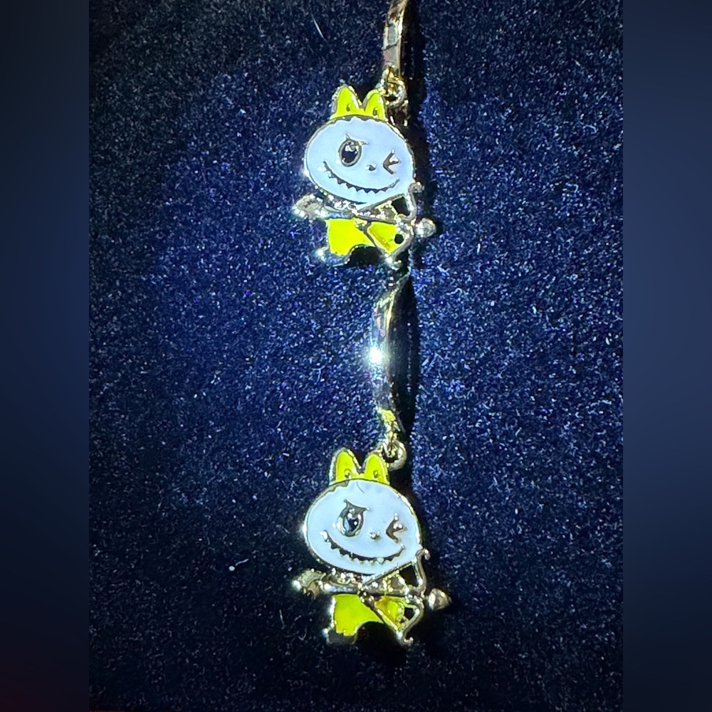 14K Gold Bow & Arrow Valentine Labubu Theme Enamel Hoop Earrings Kawaii Boutique - Picture 3 of 6